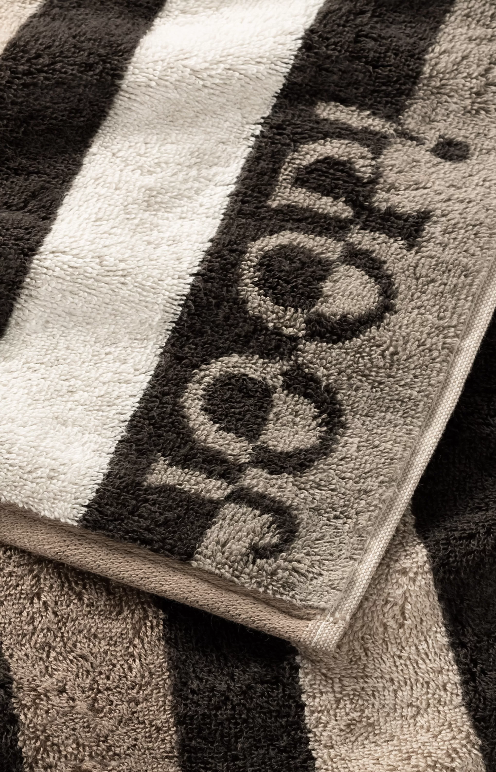 - Shower Towel*JOOP - Shower Towel French Fryer Series ! TONE STRIPES in stripe