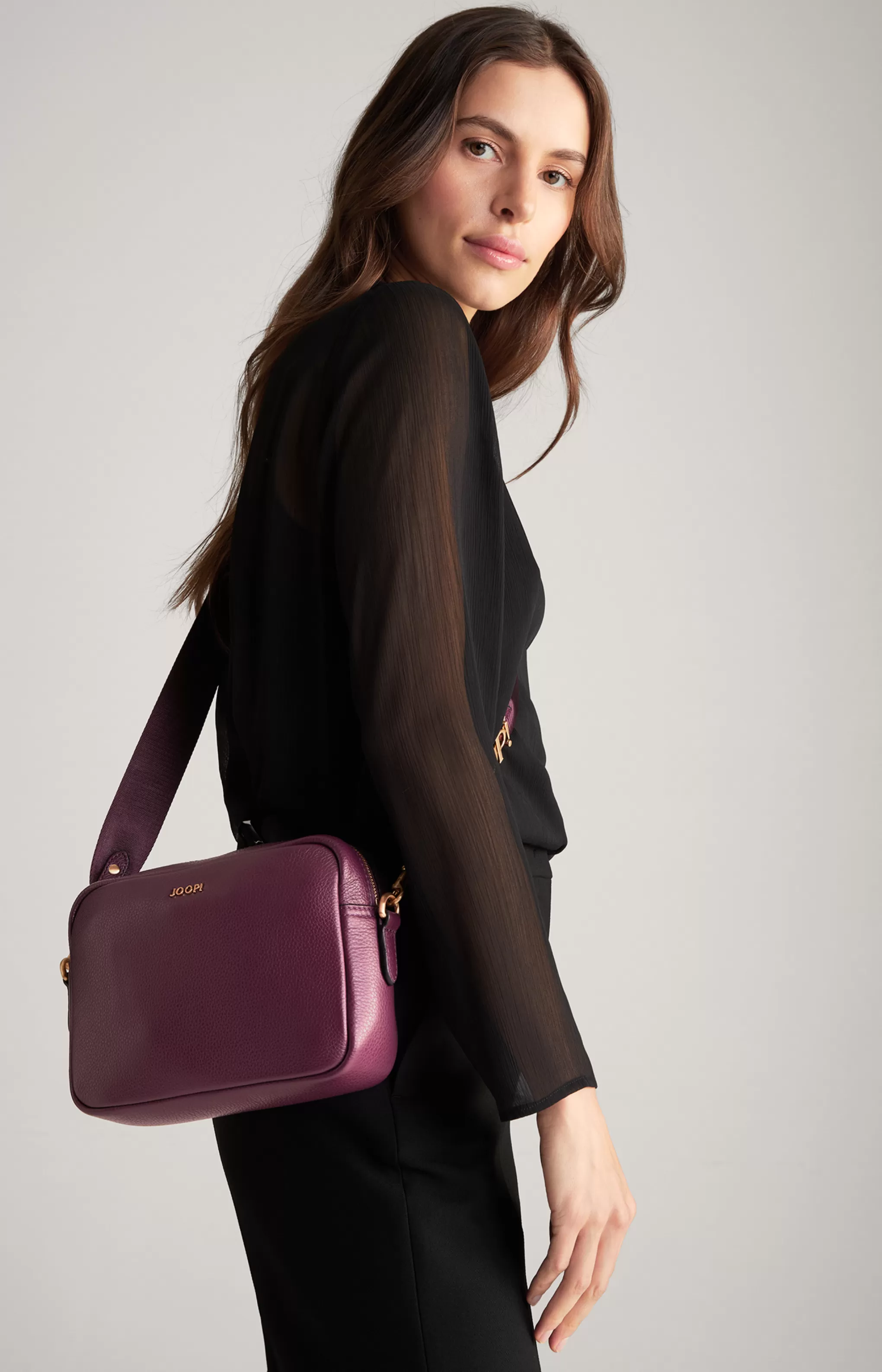 Bags*JOOP Bags Vivace Cloe Shoulder Bag in Violet